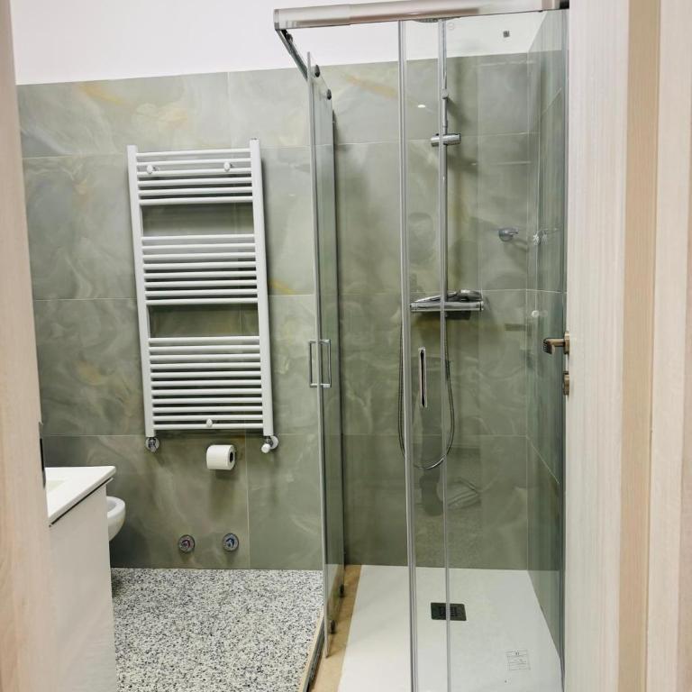 MMM HOME Train Station 1 - Camera Matrimoniale con Bagno Privato Esterno - 9