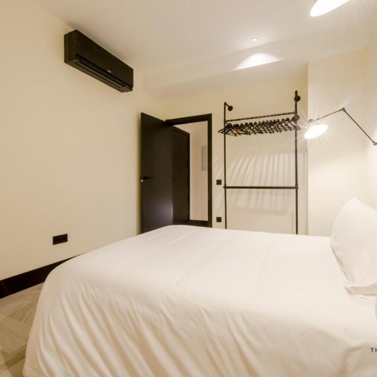 Un Madrid moderno para 7, tu refugio en Abada 2 E2 - Apartment - 12