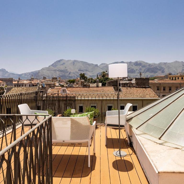 Apartment with 2 Terraces near Teatro Massimo - One-Bedroom Apartment - 44
