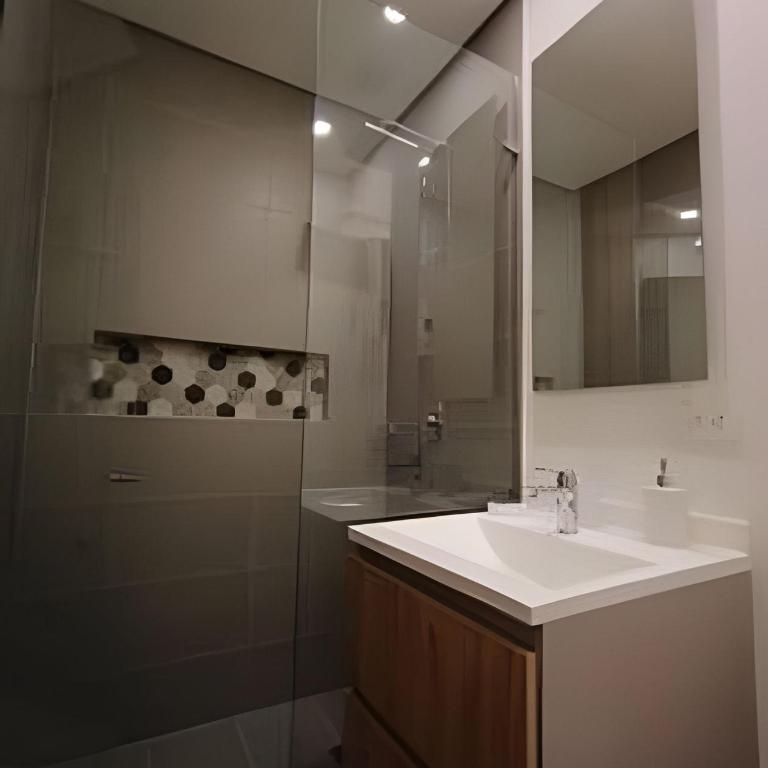 Edificio Benyalt - Family Two-Bedroom Apartment with View - 4