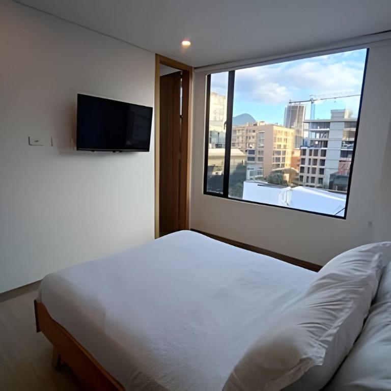 Edificio Benyalt - Family Two-Bedroom Apartment with View - 5