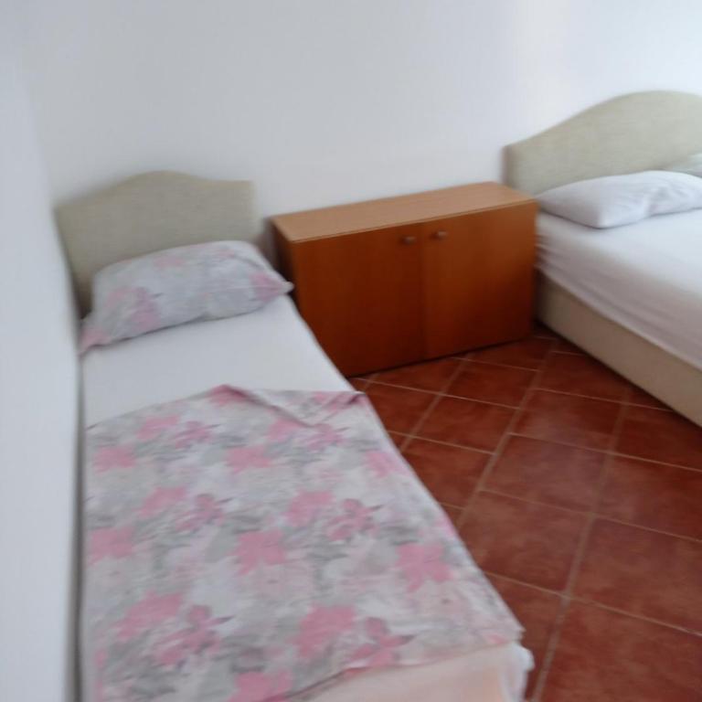 Apartmani MiS - Two-Bedroom Apartment - 12