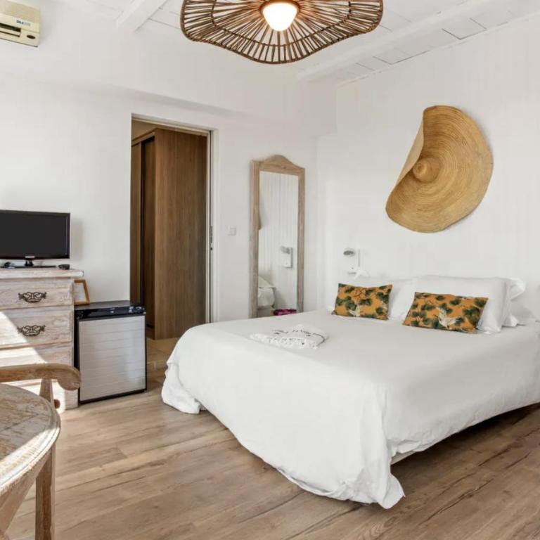 Villa Paradis - Chambre Double Deluxe - Vue sur Mer - 18