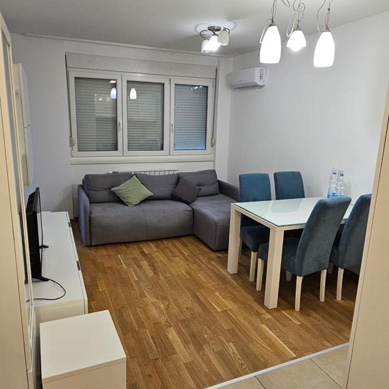 Apartmani Cara Lazara - Apartman sa 1 Spavaćom Sobom - 1