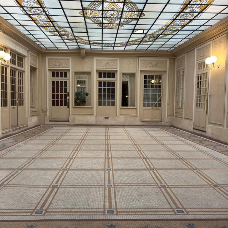 Place à 2 minutes du Musée Louvre Vivez Paris à Pied - Petite Chambre Double - 14
