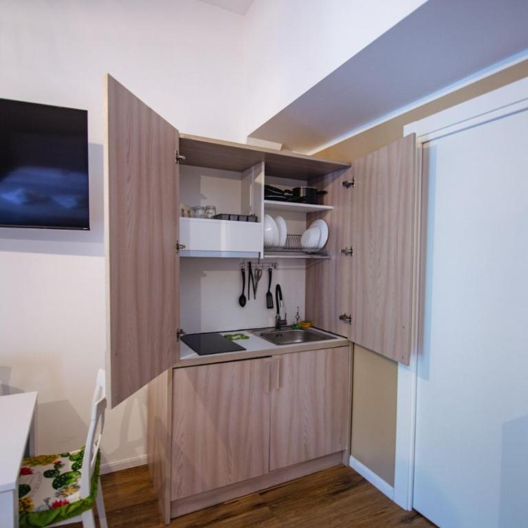 CentroCittà Twin - Deluxe Quadruple Room - 11