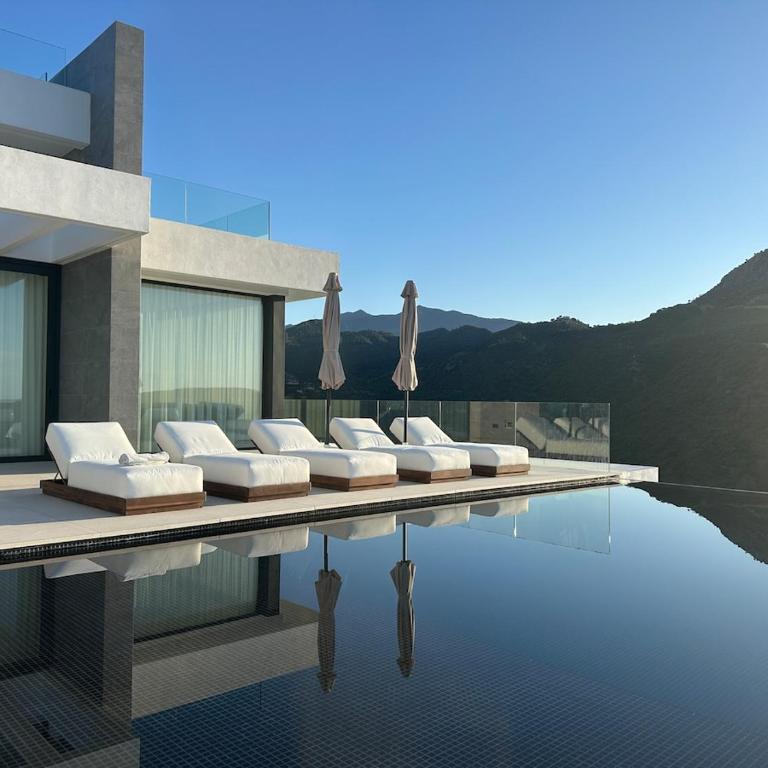 Villa with a private pool and spa - Casa con 1 dormitorio - 1