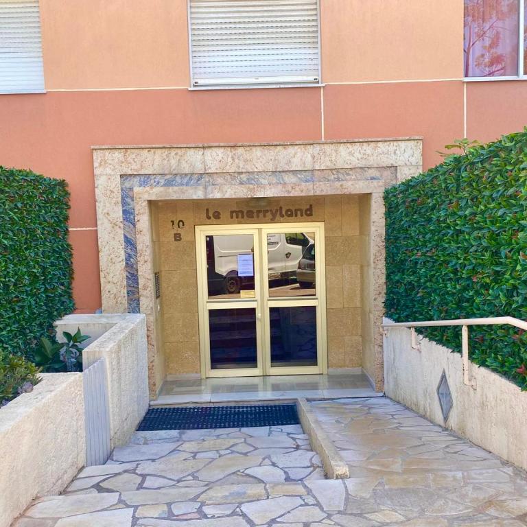 Sea View Apartment - Private Parking, Swimming Pool, Air Conditioning - One-Bedroom Apartment - 17