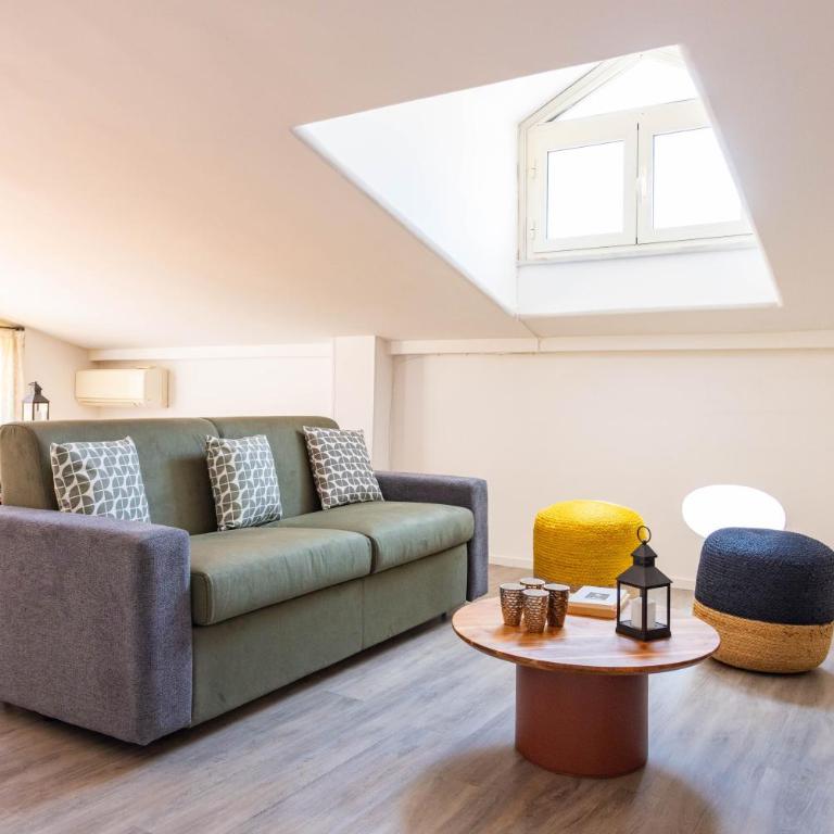 Apartment with 2 Terraces near Teatro Massimo - One-Bedroom Apartment - 37