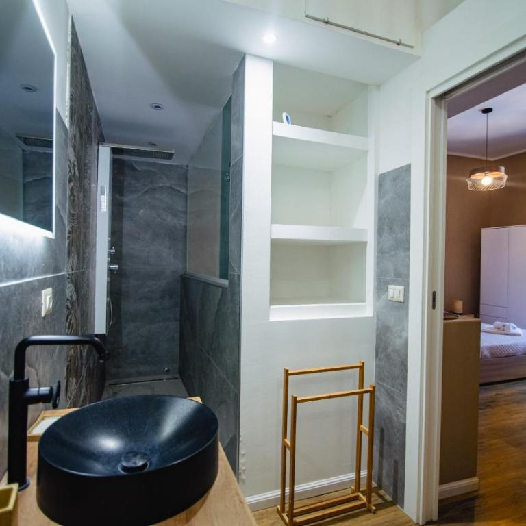 CentroCittà Twin - Deluxe Quadruple Room - 17