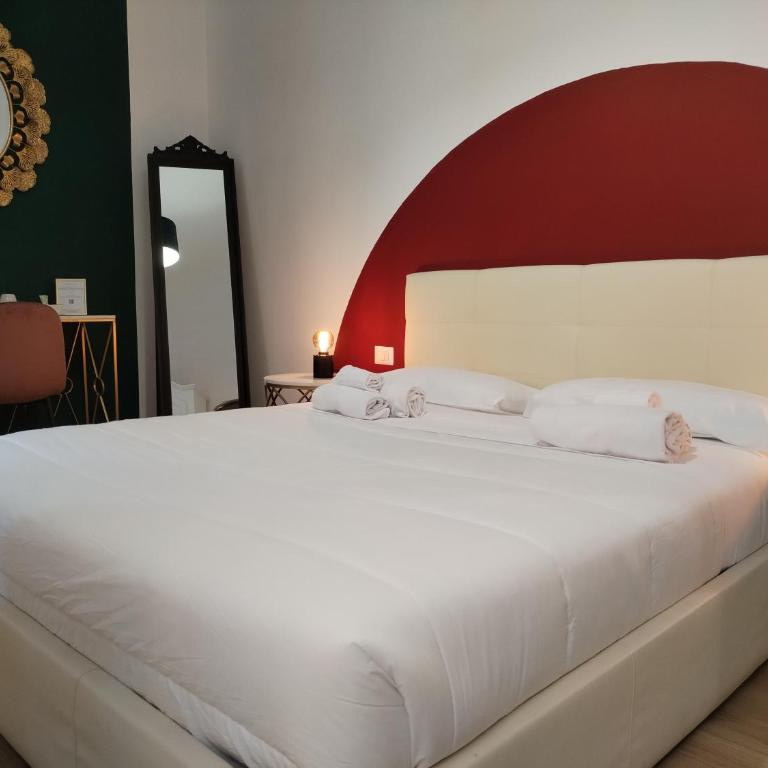 Enotri Guest House - Rome - Camera Matrimoniale con Bagno Privato - 1