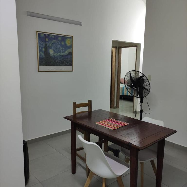 Comfortable and practical house 3 habitaciones - Three-Bedroom Deluxe Apartment - 9