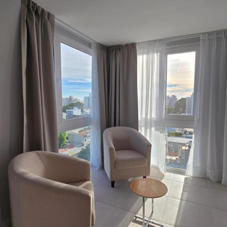 Ramada Residences by Wyndham Puerto Madryn CQ Gales - Apartamento con cama extragrande - No fumadores - 9