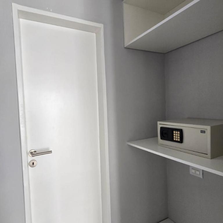 Ramada Residences by Wyndham Puerto Madryn CQ Gales - One-Bedroom King Apartment with Sofa Bed - Non-Smoking - 12