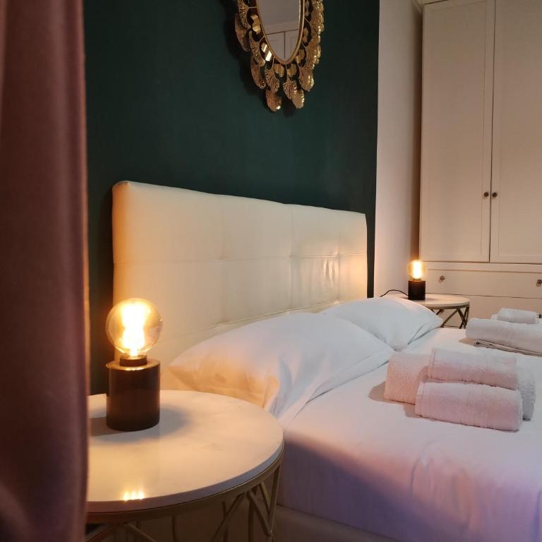 Enotri Guest House - Rome - Camera Matrimoniale con Bagno Privato - 3