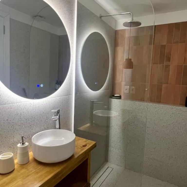 Casa campestre confortable en montevideo Uruguay - Apartamento - 12
