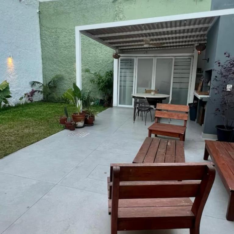 Casa campestre confortable en montevideo Uruguay - Apartamento - 4
