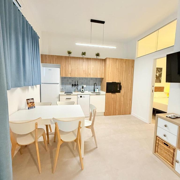 Travel Habitat Oceanografic Suites - One-Bedroom Apartment - 13
