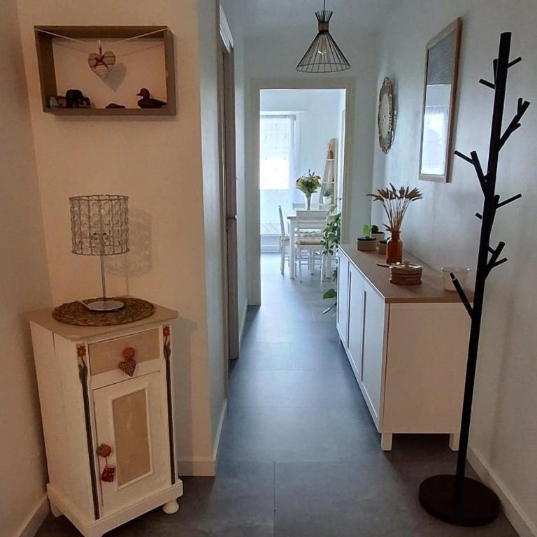 Appartement - Central - Proche gare - Parking - Confort - Moderne - Appartamento con 1 Camera da Letto - 8