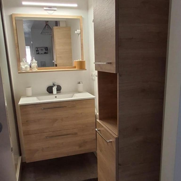 Appartement - Central - Proche gare - Parking - Confort - Moderne - Appartamento con 1 Camera da Letto - 10