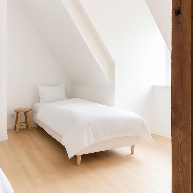Gîte Le Vélo Rouge - Airco & Parking - Appartement 3 Chambres - 14