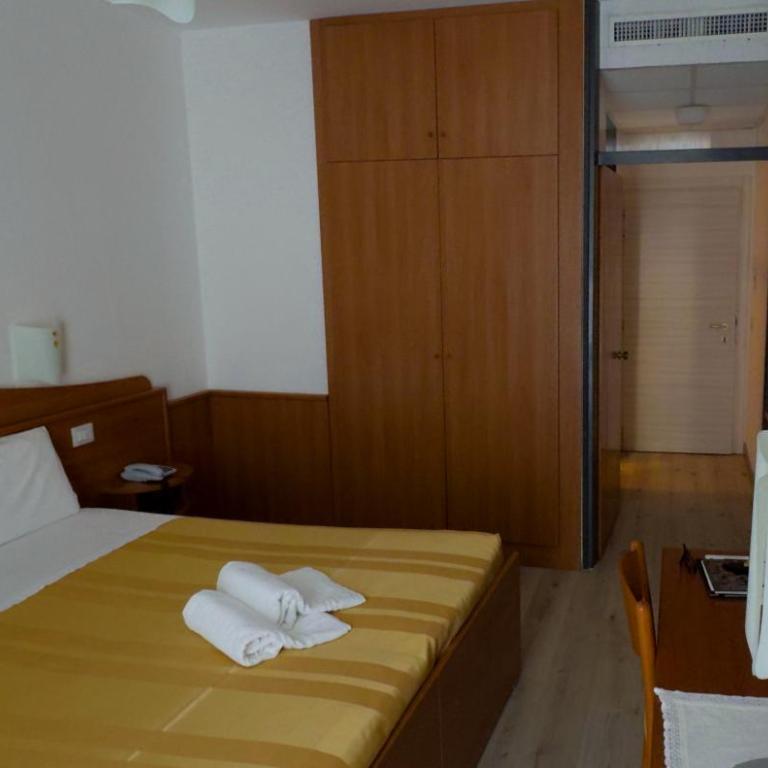Hotel Leonardo Da Vinci Wellness SPA - Standard Double Room - 6