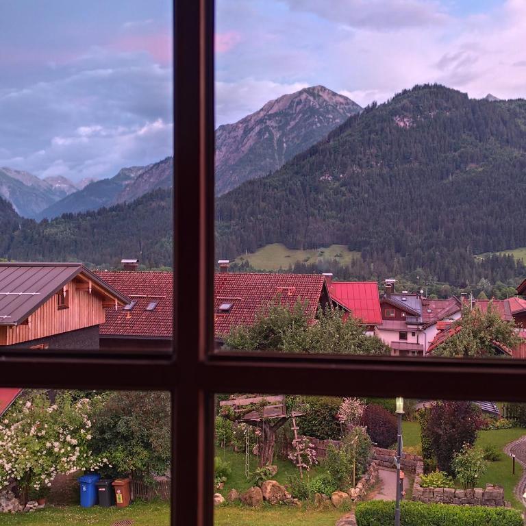 Bad Hindelang - Apartment mit 2 Schlafzimmern mit Balkon und Terrasse - 15