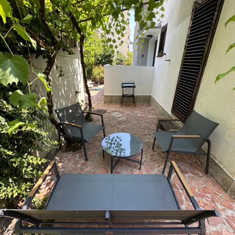 Guest house Kamelija - Kuća sa 4 Spavaće Sobe - 50