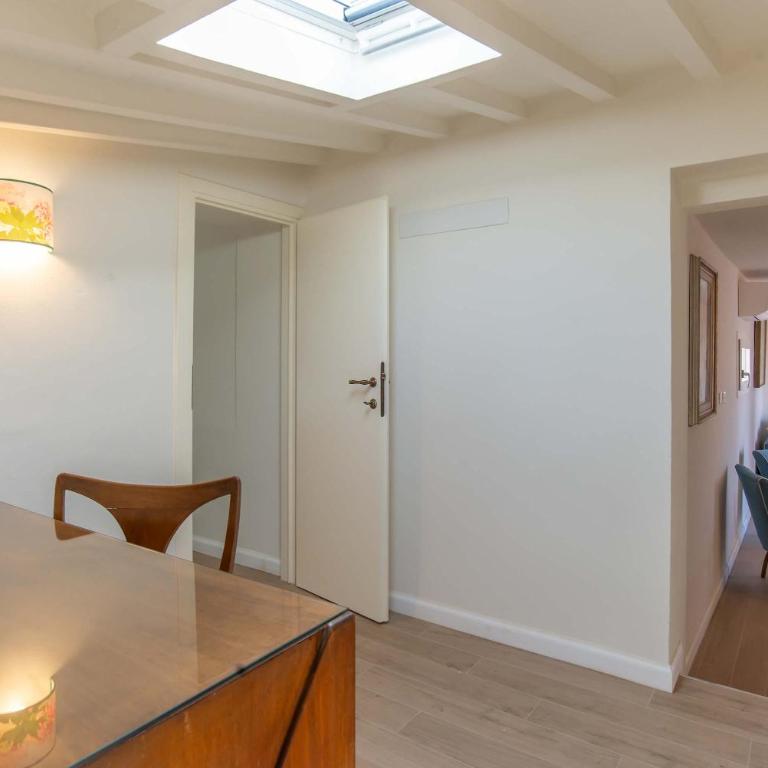 Santi Apostoli Terrace - Appartamento con 2 Camere da Letto e Terrazza - 24