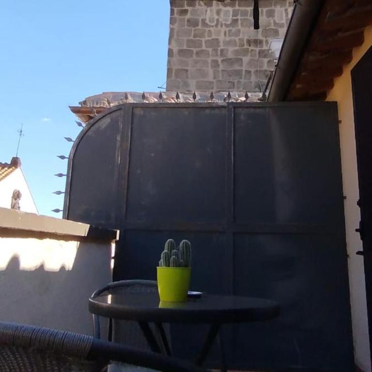 Palazzetto dei Priori - Monolocale con Terrazza - 4