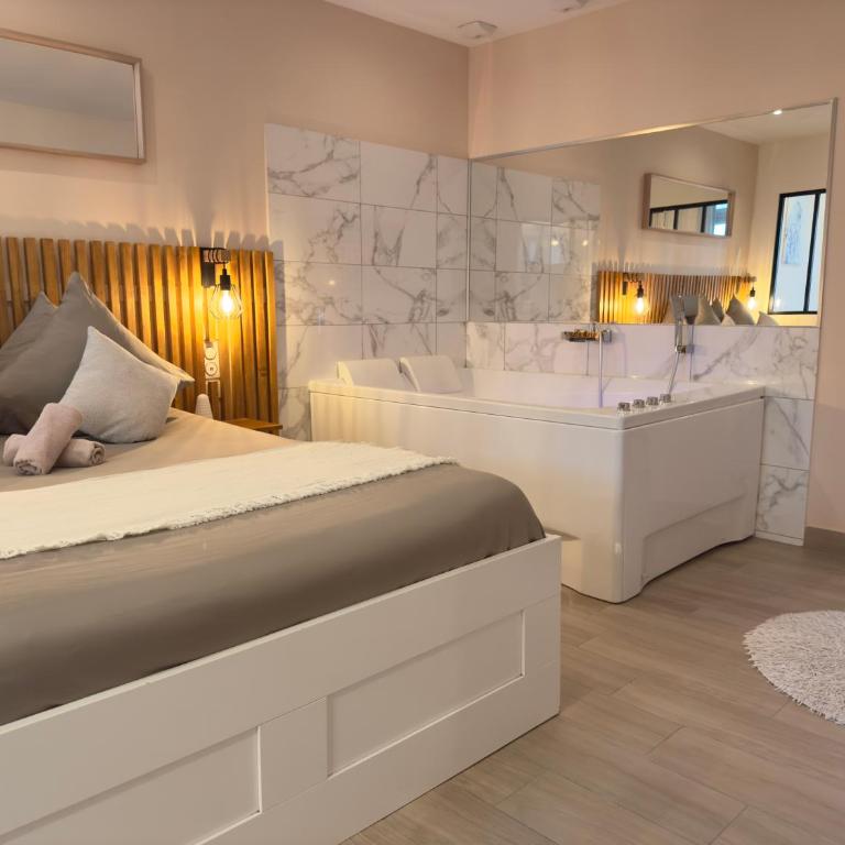 Le Nid de la Chouette by Apparts Spa Dijon - Suite Deluxe avec Baignoire Spa - 10