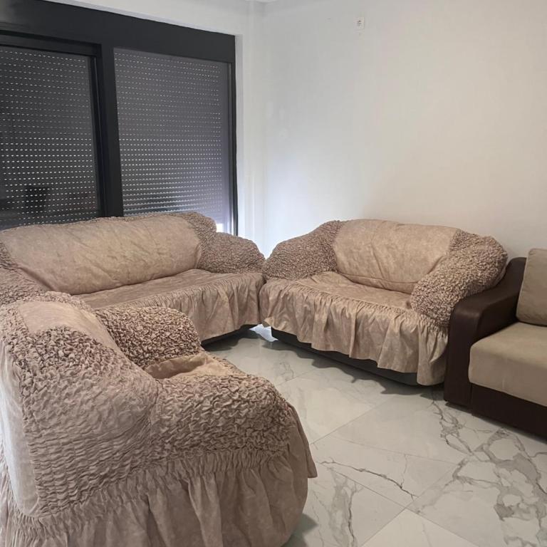 BarDeluxe - Two-Bedroom Apartment with Balcony and Terrace - 22
