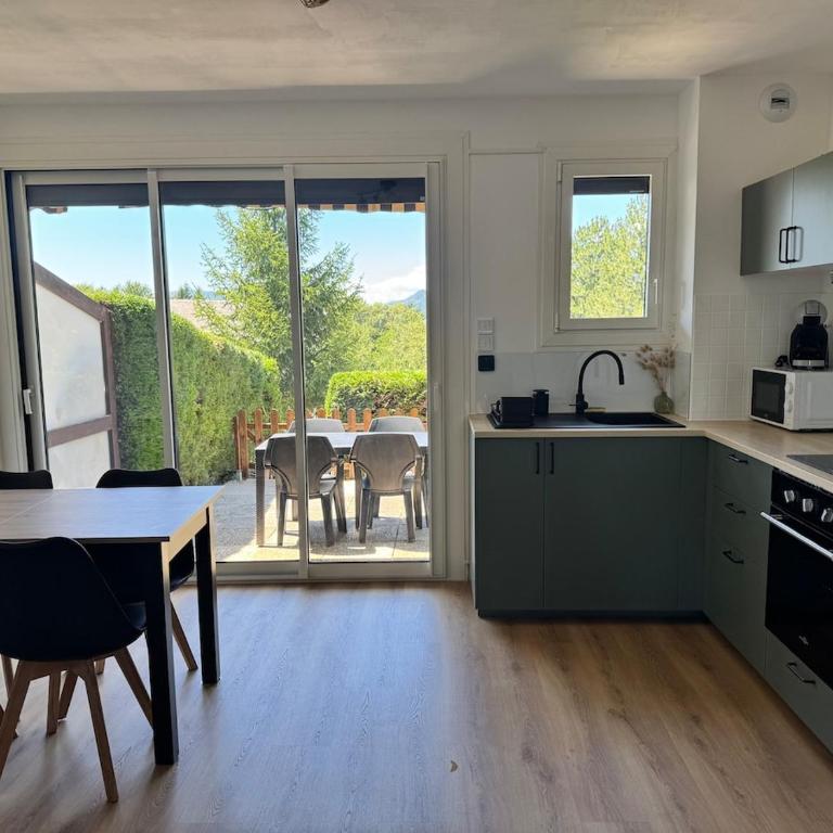 Joli studio lumineux dans environnement calme - Appartement 1 Chambre - 20