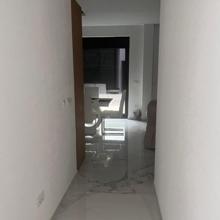 BarDeluxe - Two-Bedroom Apartment with Balcony and Terrace - 13