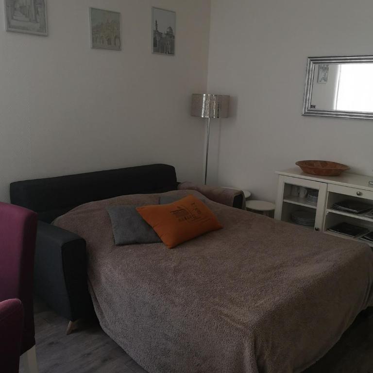 Coquette et agréable maison de ville - Two-Bedroom House - 7