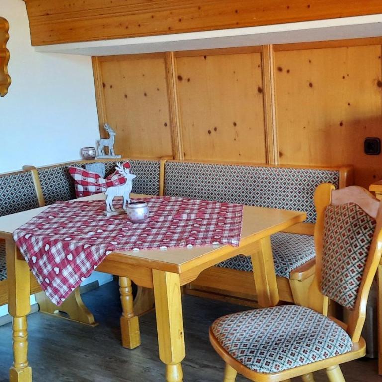 Gästehaus Annemarie - Apartment mit Blick auf die Berge - 6