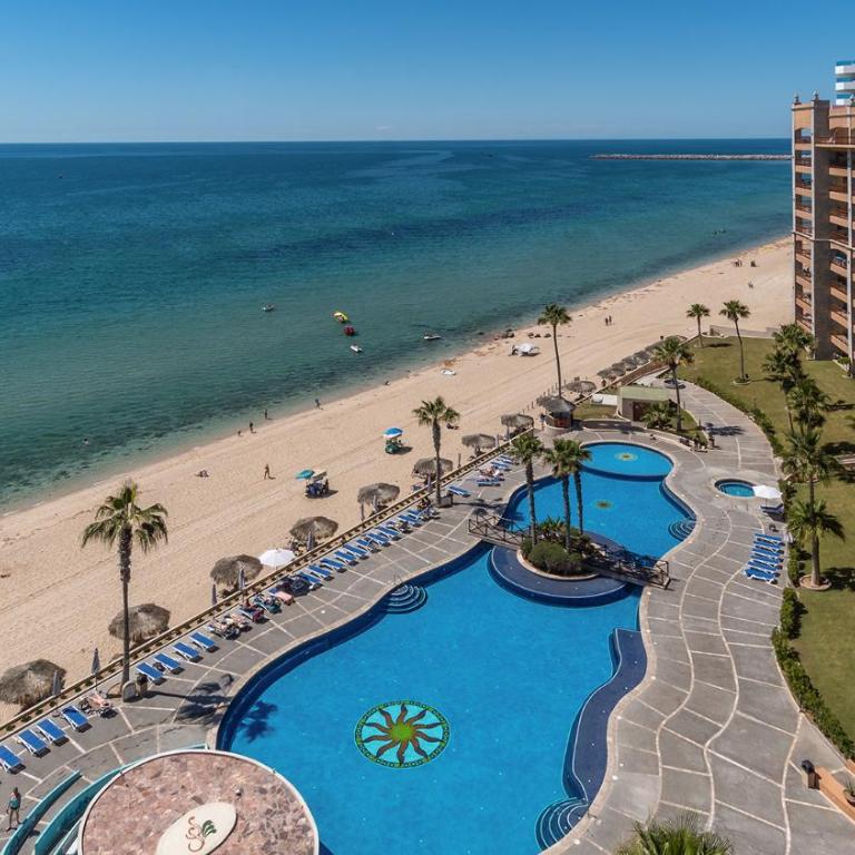 Chasing Sunsets Penthouse Perfect Elegant Ocean Front Condo - Casa - 1