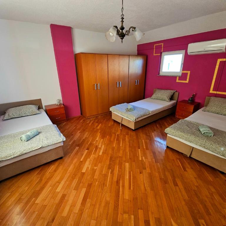 Amrita Guesthouse - Single Bed in Mixed Dormitory Room - 5