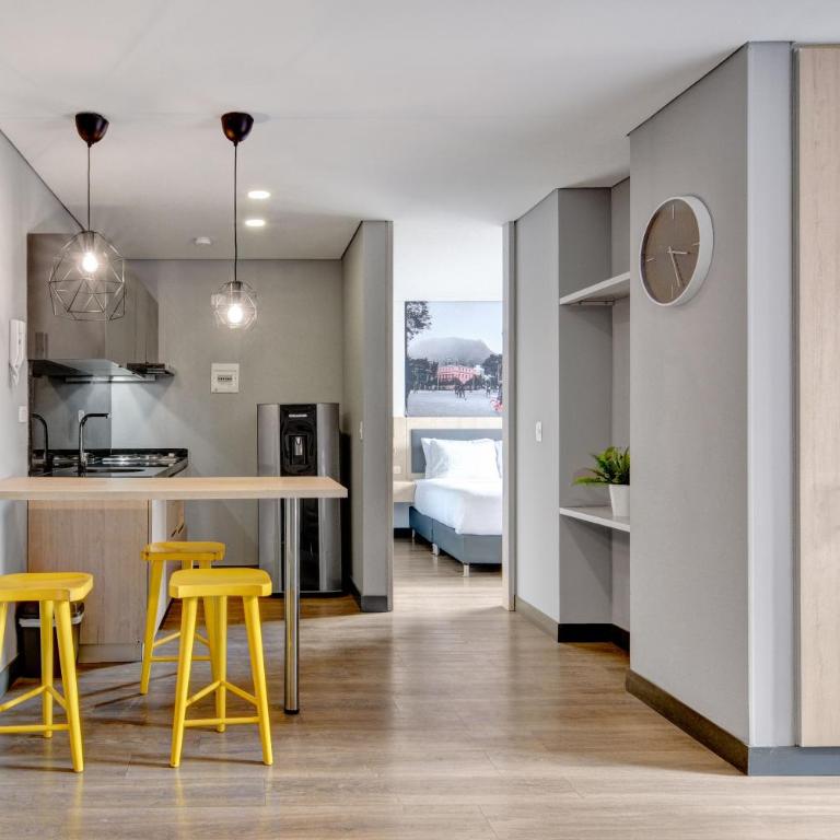 Home Suites 118 By gA - Habitación Doble con balcón - 2 camas - 7