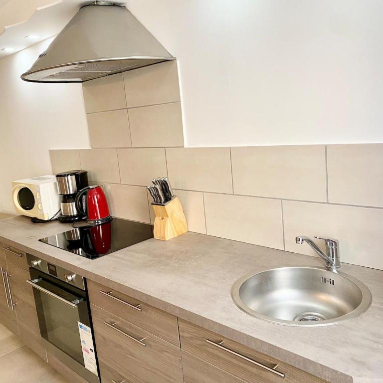 Gîte du Claret en plein cœur de Serres Wi-Fi - Appartement 1 Chambre - 3