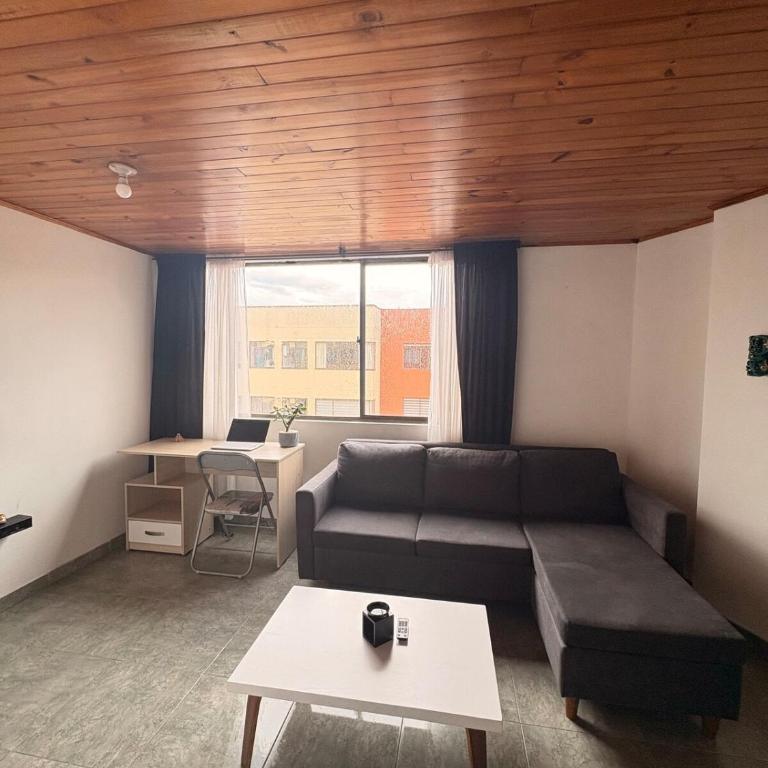 Apartamento Cerca a Estadio, Zona Universitaria, Zona Rosa de Milán y Cable, Zona G Restaurantes, Ecoparque Yaurmos, Expoferias, Mall Plaza, Cable Plaza - Apartamento de 1 dormitorio - 1