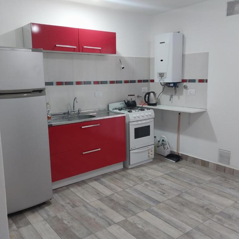 Magnolia Duplex - Two-Bedroom Apartment - 3
