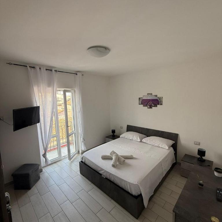 Peppino's Home, Catania Centro - Two-Bedroom Apartment with Balcony - 17