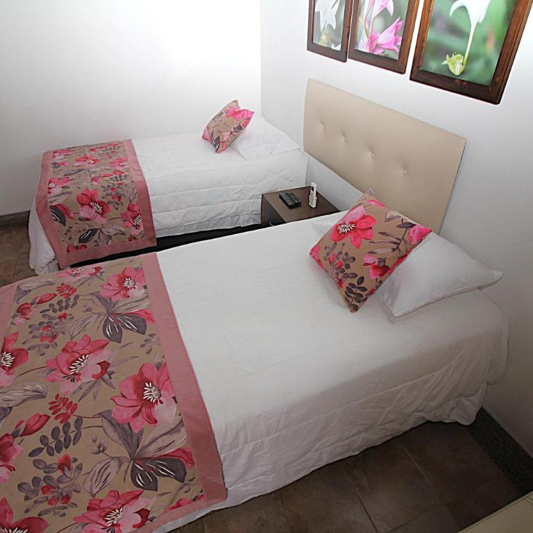 Casa Campestre con piscina privada a 8 minutos de Ukumari - Villa with Private Pool - 50