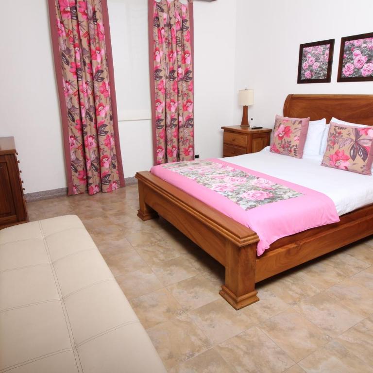 Casa Campestre con piscina privada a 8 minutos de Ukumari - Villa with Private Pool - 57