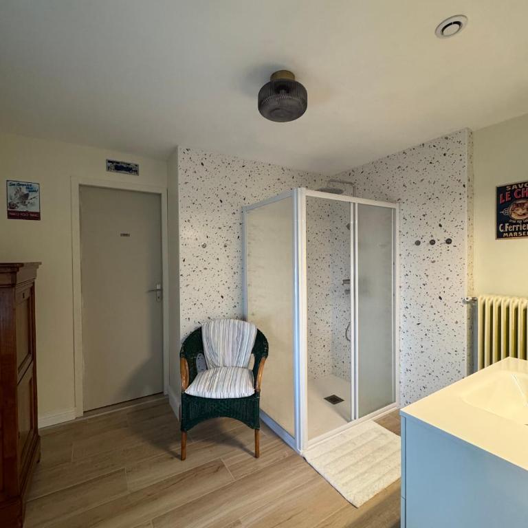 Spacieuse maison de 190 m2, jardin, la plage à 15min à pied - 6 personnes - Villa 3 Chambres - 21