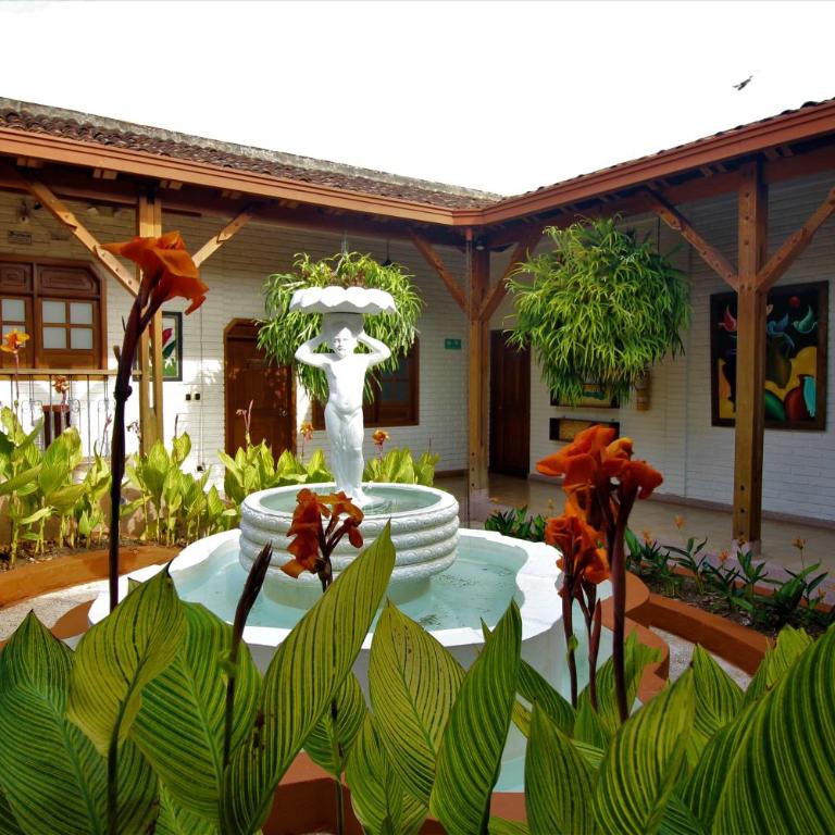 Casa Campestre con piscina privada a 8 minutos de Ukumari - Villa with Private Pool - 76