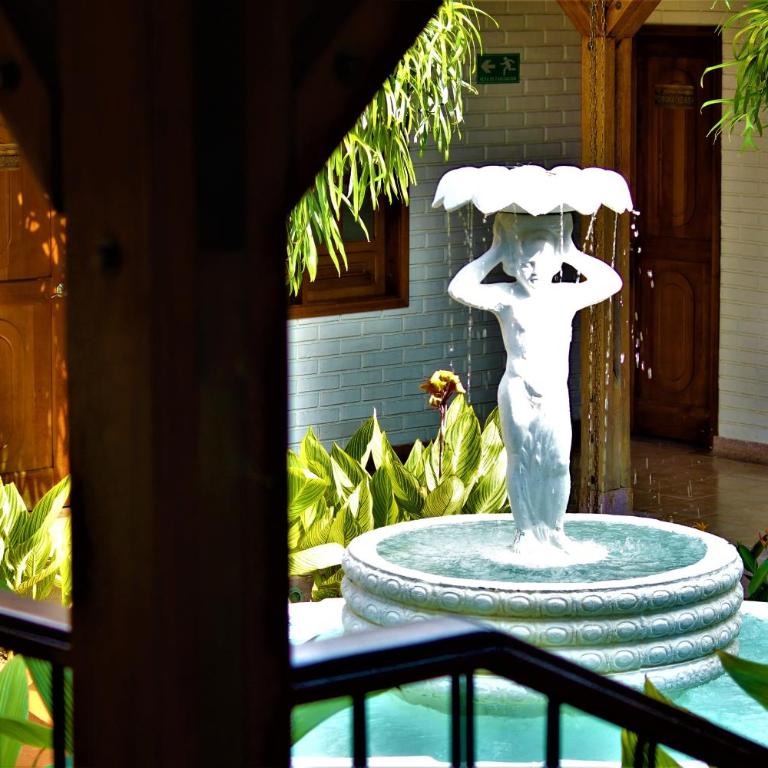 Casa Campestre con piscina privada a 8 minutos de Ukumari - Villa with Private Pool - 74