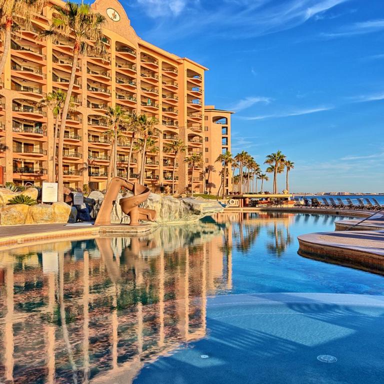 Sea La Vie Beach Retreat Modern Furnishings Oceanfront Condo - Vacation Home - 5