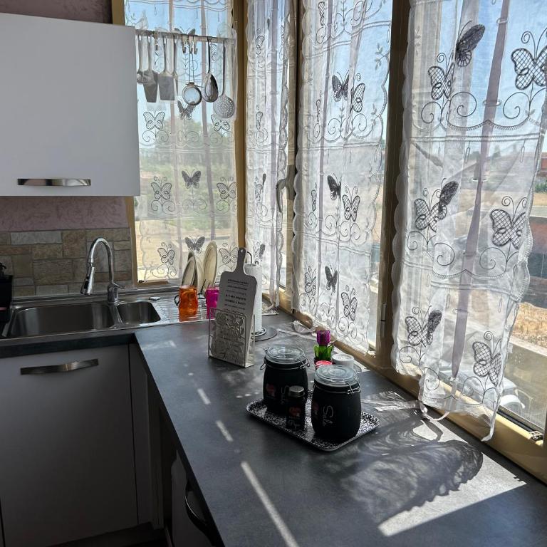 Mi&MiHome - Appartamento con 2 Camere da Letto - 35